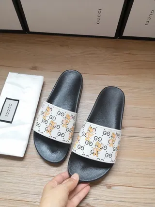 Gucci Tom & Jerry Print Slide Slippers 7