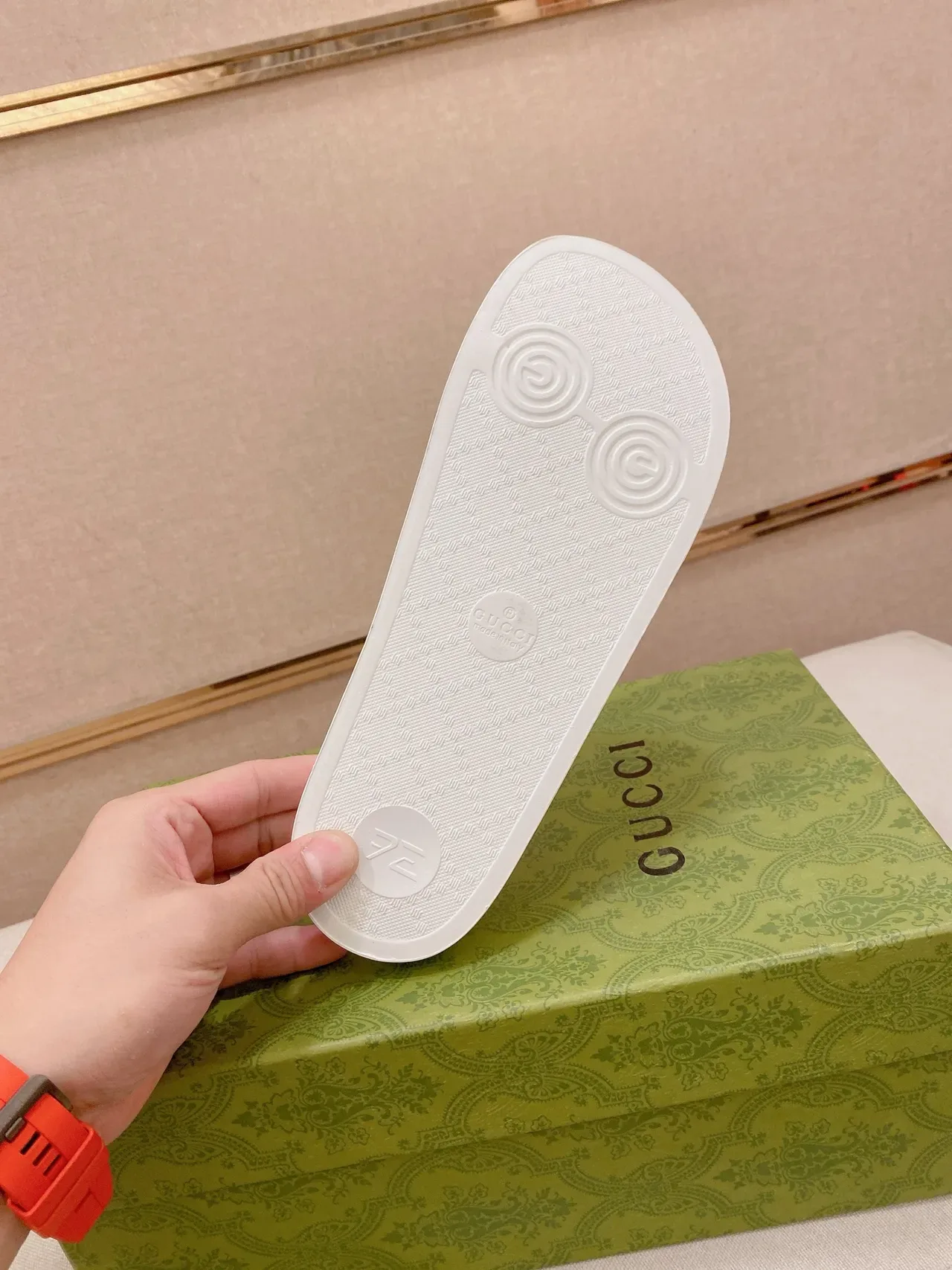 Gucci White Black Embossed GG Monogram Strap Slide Slippers 2