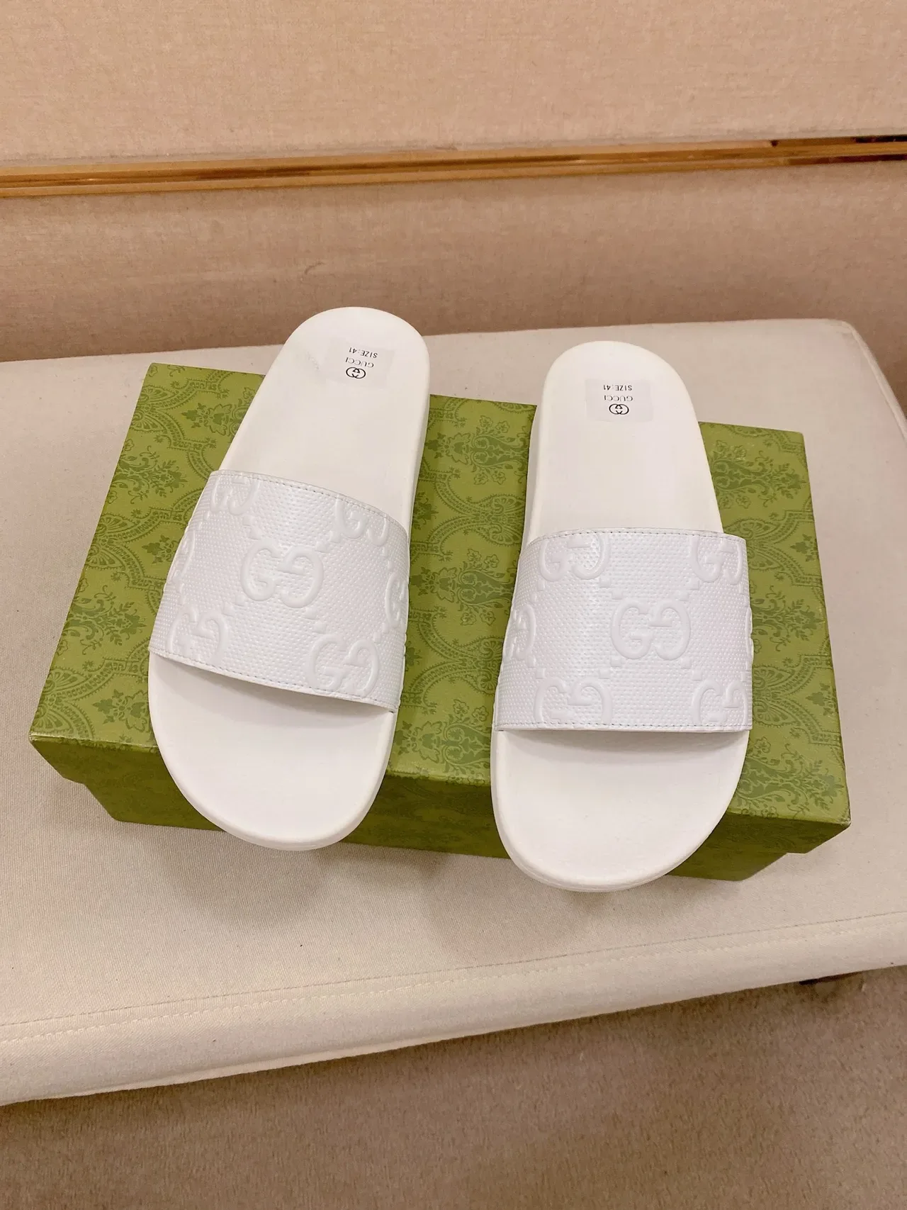 Gucci White Black Embossed GG Monogram Strap Slide Slippers 3