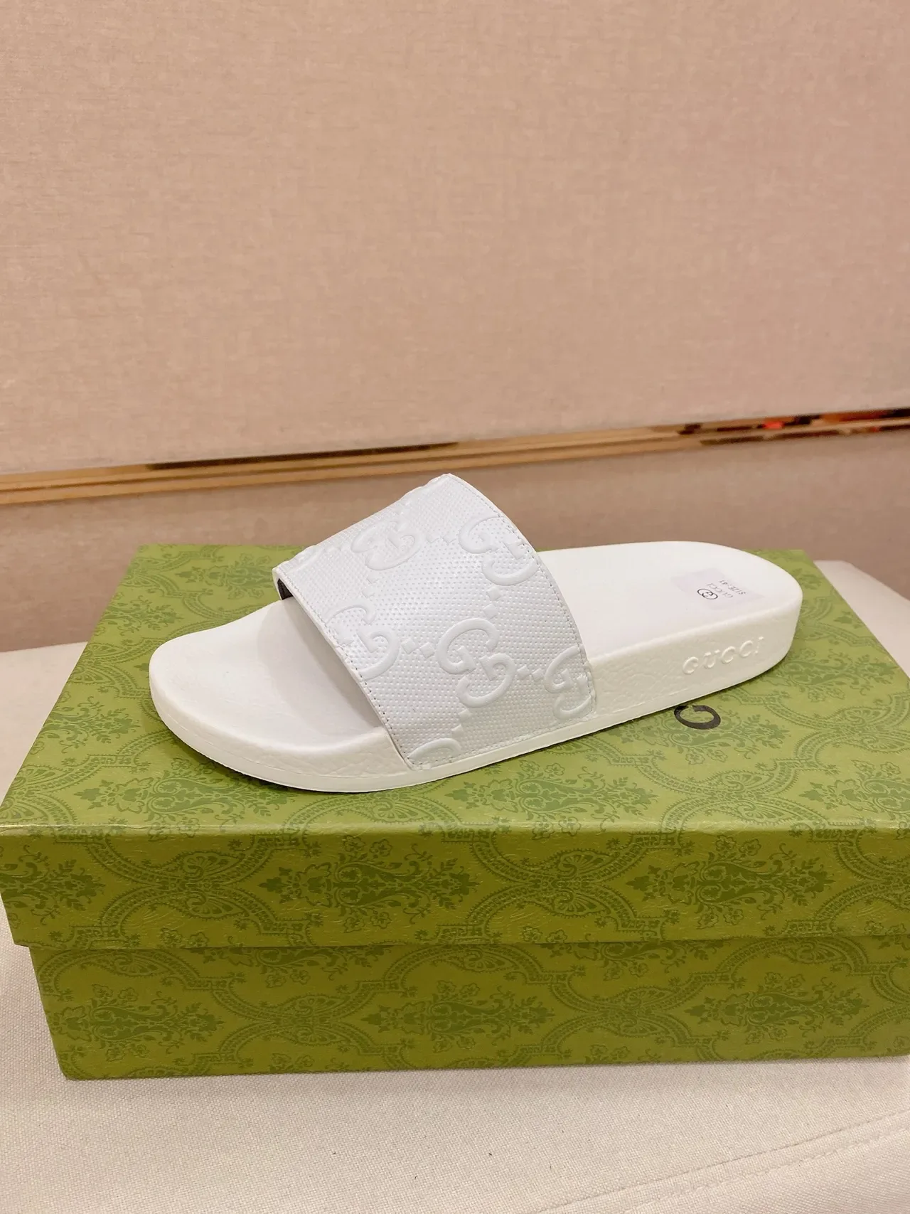 Gucci White Black Embossed GG Monogram Strap Slide Slippers 4