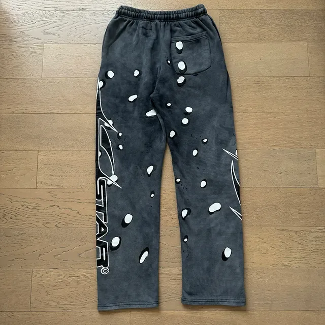 Hellstar Distressed رمادي وأبيض طباعة الرذاذ بدلة رياضية 13