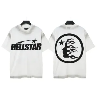 تي شيرت Hellstar أوفرسايز بطبعة جرافيك مبيّضة