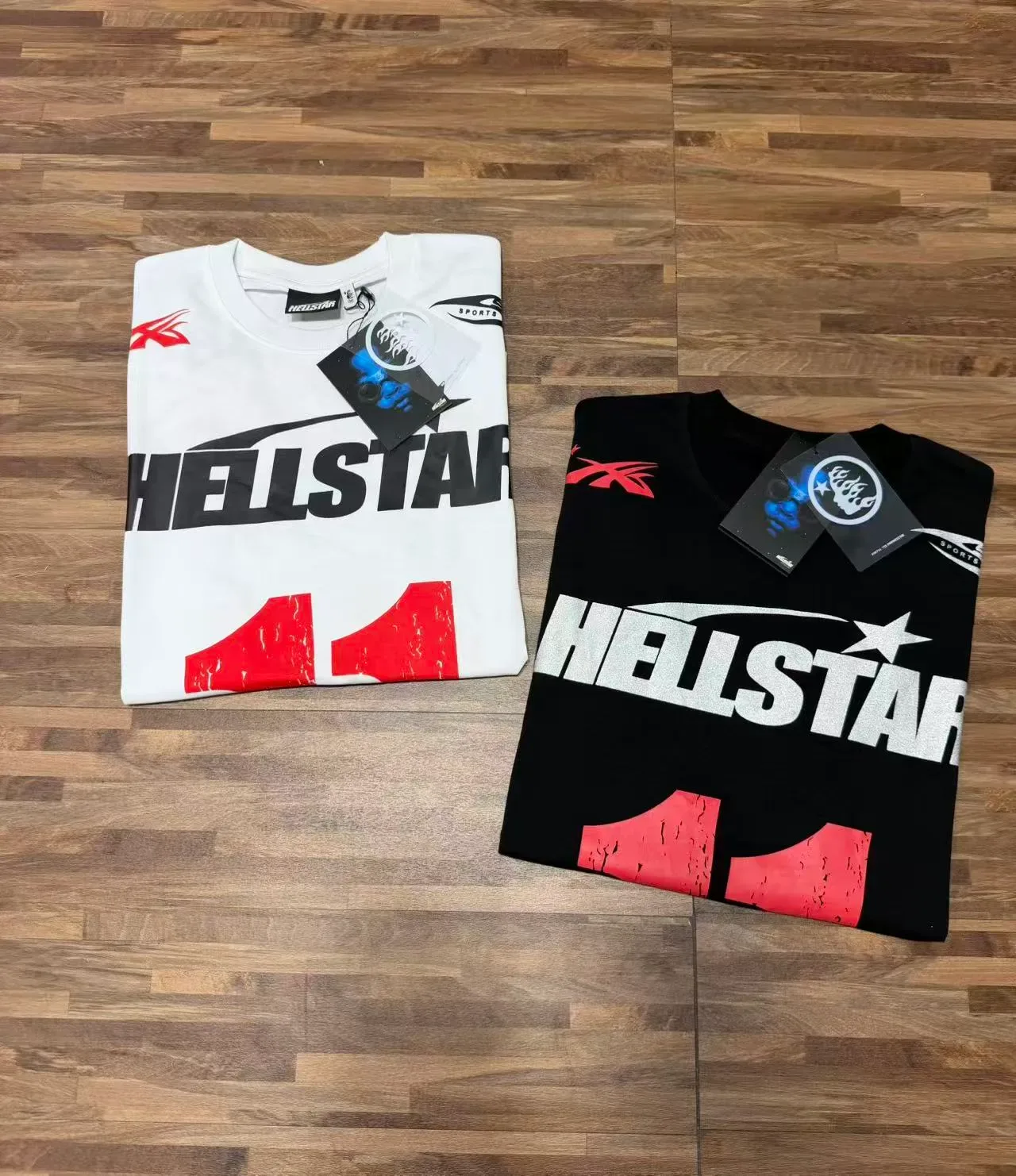 Hellstar सफेद लाल ग्राफिक प्रिंट क्रू नेक टी-शर्ट 9