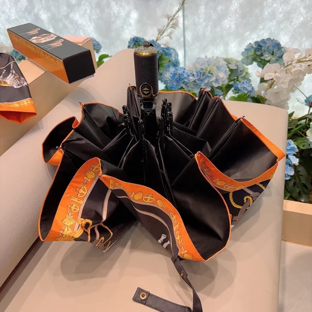 Hermès Sac à main Noir Orange Motif Équestre Combinaison de Couleurs 4