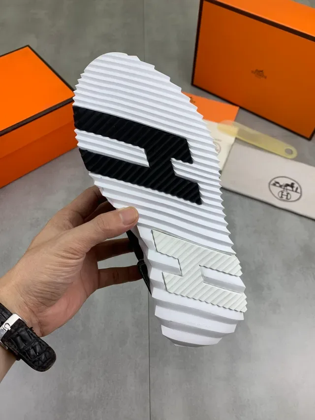 Hermès Black White Leather Upper Contrast Stitching Sneakers 2