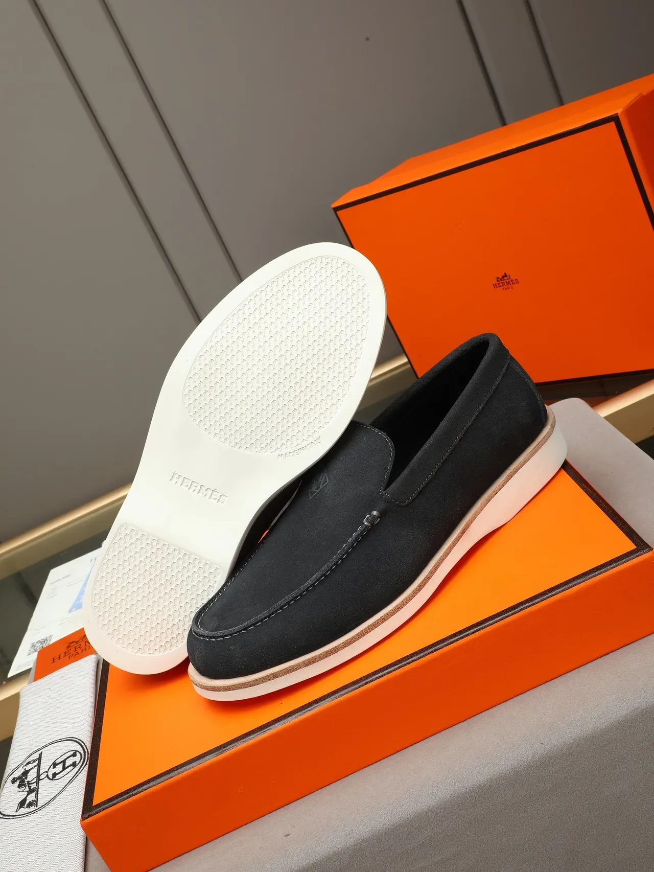Hermès Black White Suede Upper Contrast-Stitched Saddle Loafer 4
