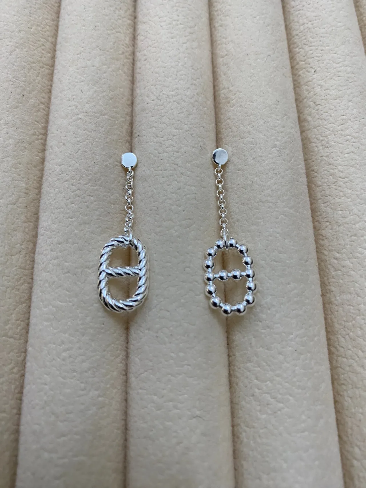 Hermès Chaîne d'Or and Chaine d'Ancre Silver Drop Earrings 2