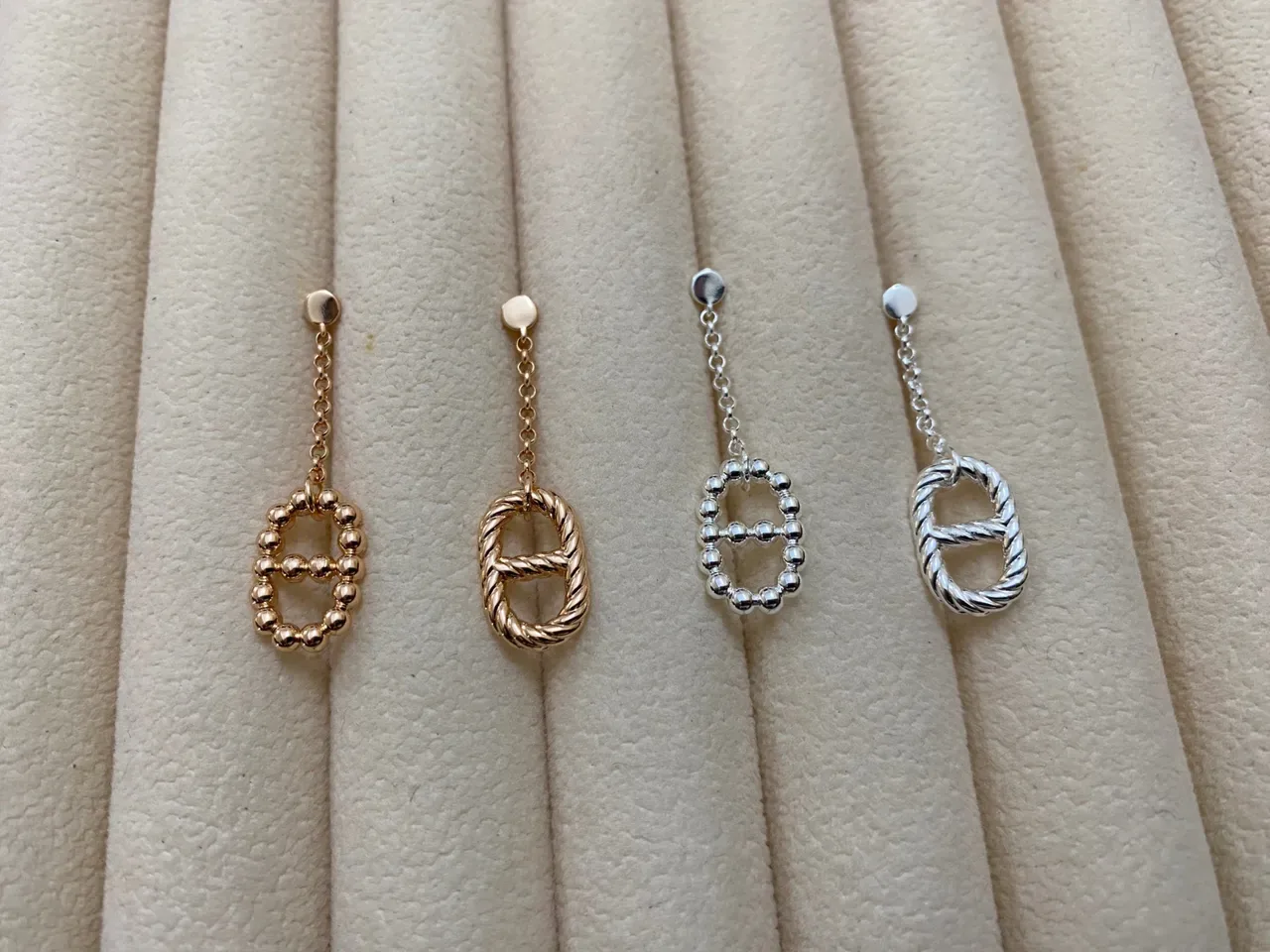 Hermès Chaîne d'Or and Chaine d'Ancre Silver Drop Earrings 4