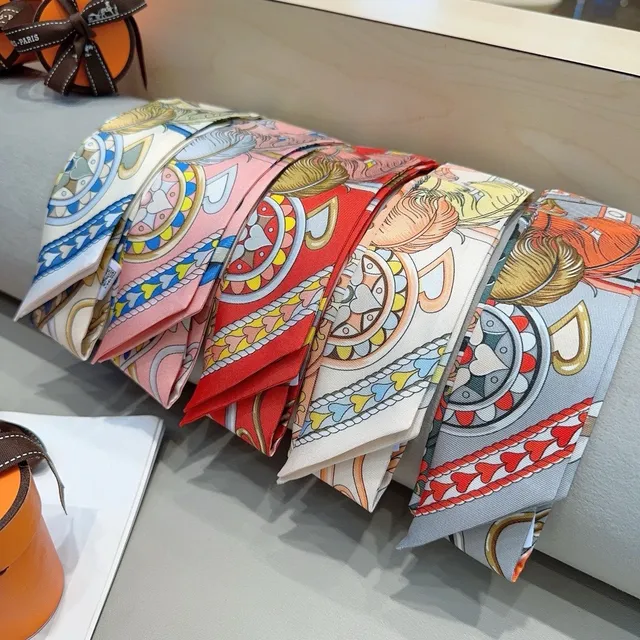 Hermès Equestrian Motif Gray Silk Scarf 3