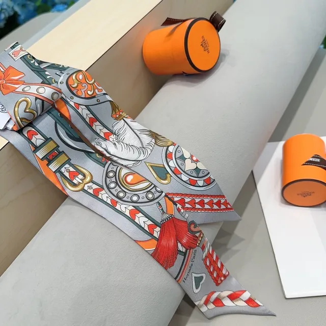 Hermès Equestrian Motif Gray Silk Scarf 6