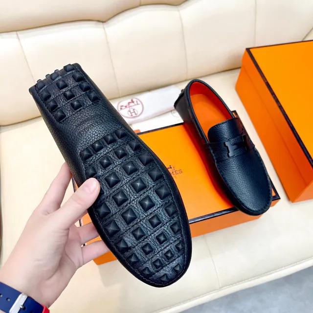 Hermès Oran Black Pebbled Leather H-Buckle Loafers 3
