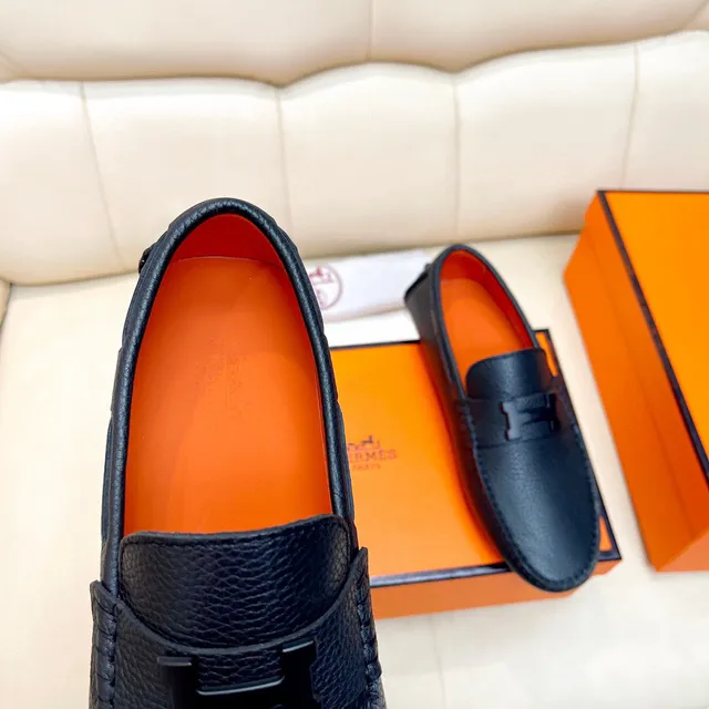 Hermès Oran Black Pebbled Leather H-Buckle Loafers 5