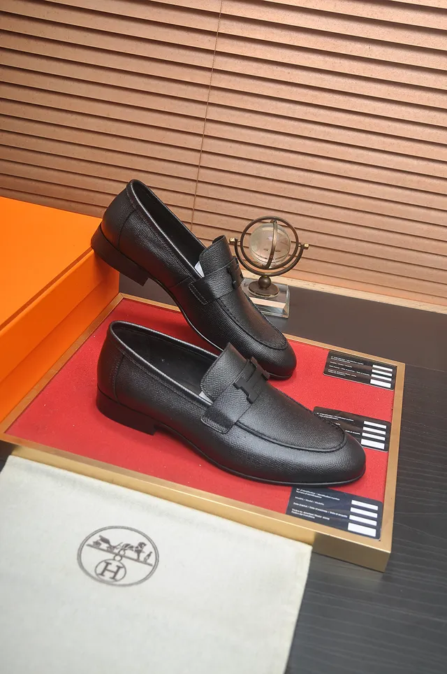 Hermès Oran Black Textured Leather H-Buckle Loafers 4
