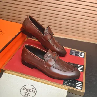 Hermès Oran Marrón Negro Cuero Crocodilo Embossed Vamp Loafer