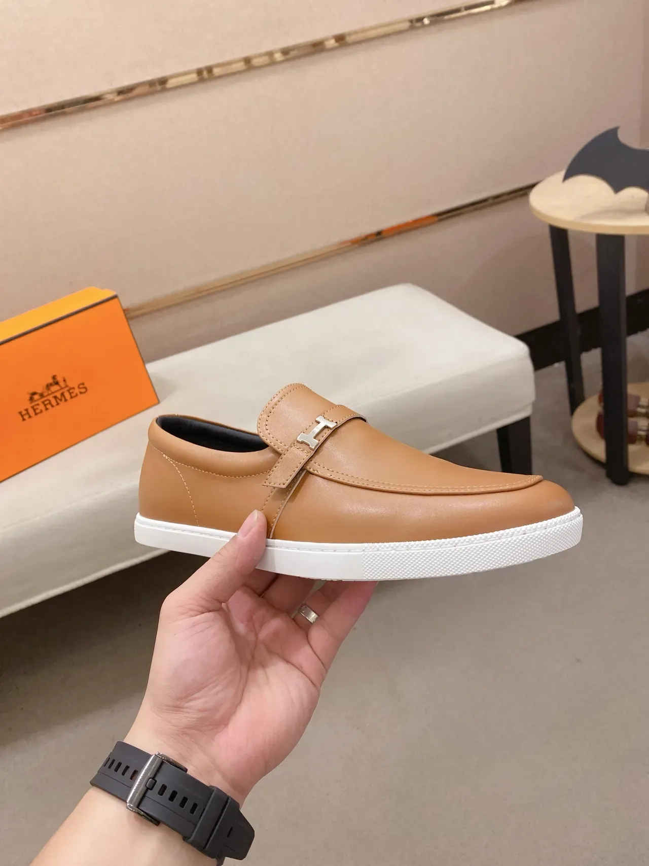 Hermès Oran لافر جلد بني H-Buckle سليب أون 4