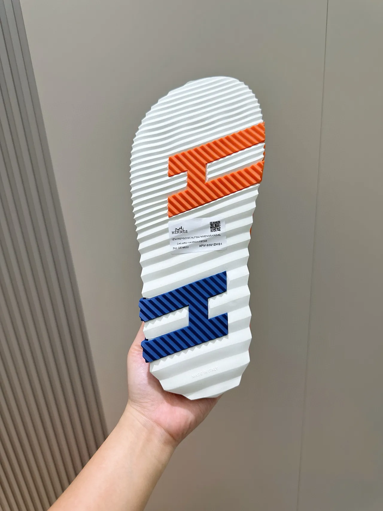Hermès Oran Slide Orange and White Leather Slippers 7