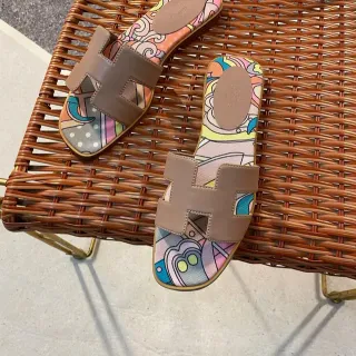 Hermès Oran Slides Multicolor Printed Canvas Beige Leather Slippers