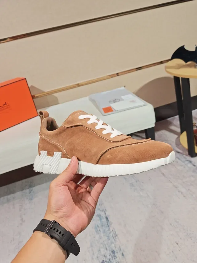 Hermès Oran بني سويد أبيض كعب لايف ستايل سنيكر 4