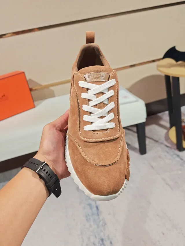 Hermès Oran بني سويد أبيض كعب لايف ستايل سنيكر 5