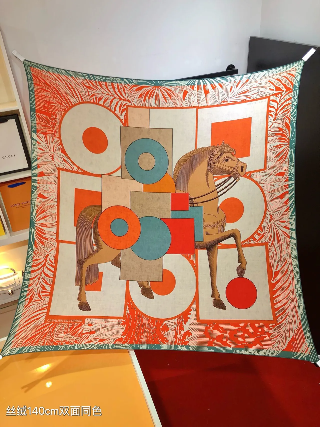 Hermès Orange Bleu Grand Carré Silhouette Graphique Motif Animal Écharpe de Soie 5