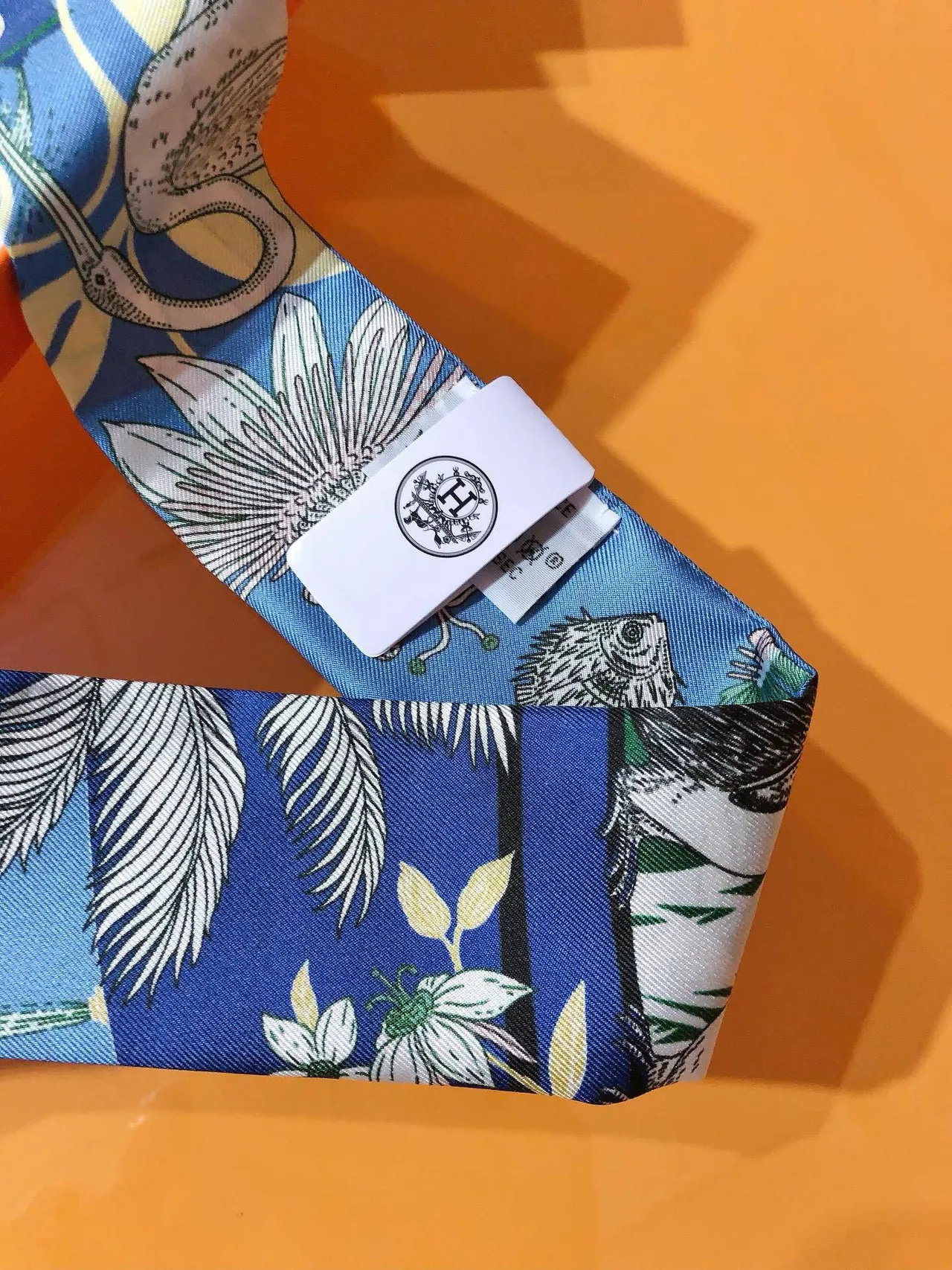 Hermès Twilly Jardin des Merveilles Multicolor Silk Scarf 5