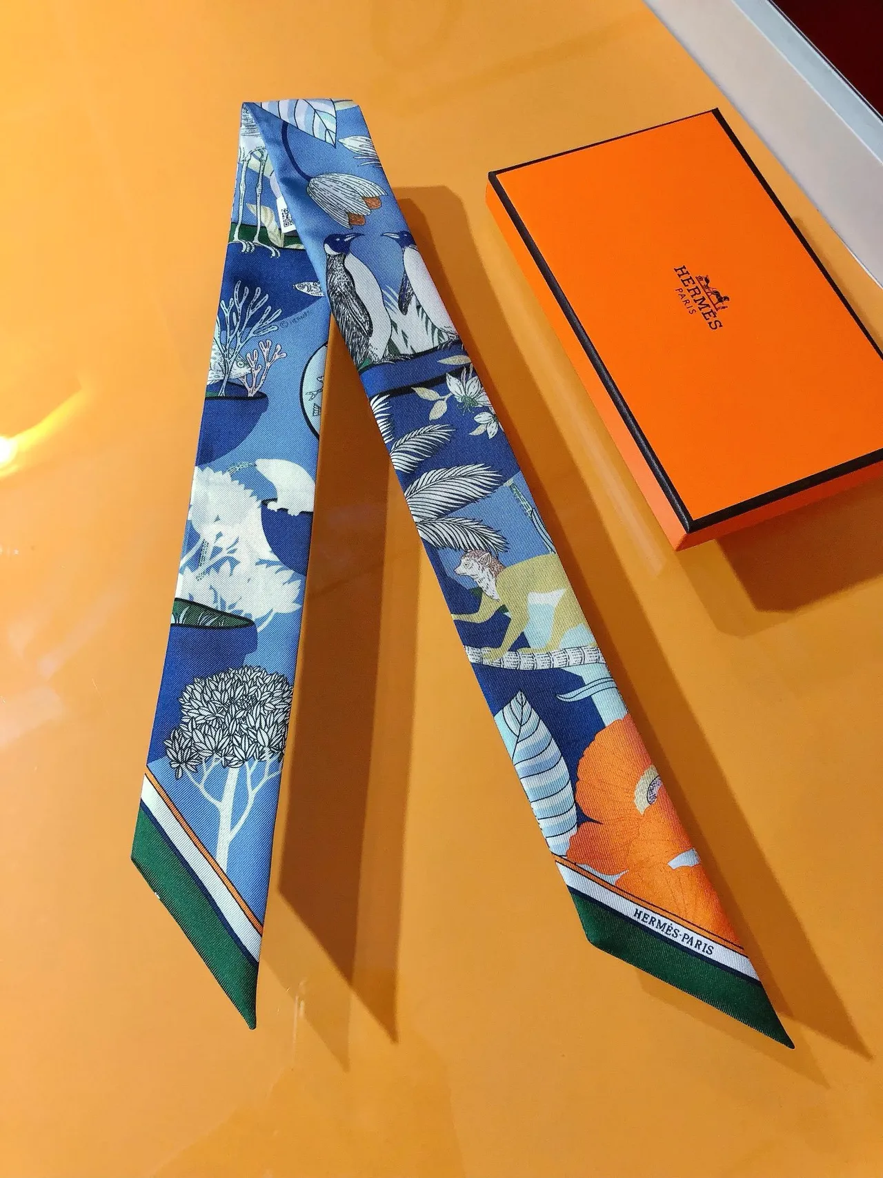 Hermès Twilly Jardin des Merveilles Multicolor Silk Scarf 7
