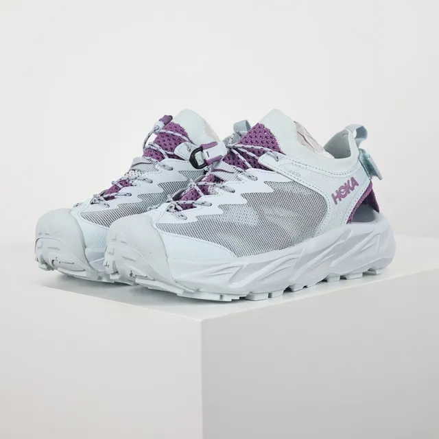 Hoka Sneakers Lifestyle Blanc Violet Tige Maille Semelle Médiane Sculptée 2