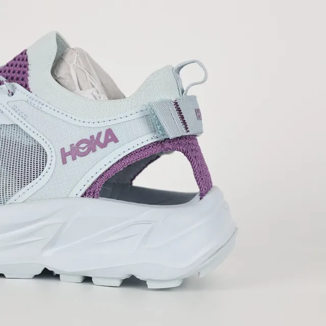Hoka Sneakers Lifestyle Blanc Violet Tige Maille Semelle Médiane Sculptée 4