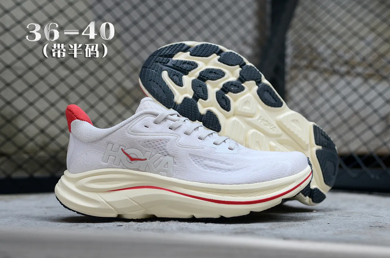 Hoka Blanc Rouge Empeigne en Maille Ingénierisée Selle Intermédiaire Sculptée Chaussures de Course 7
