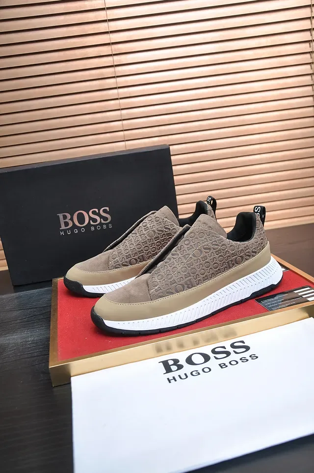 Hugo Boss Logo-Embossed Slip-On Lifestyle Sneaker 4