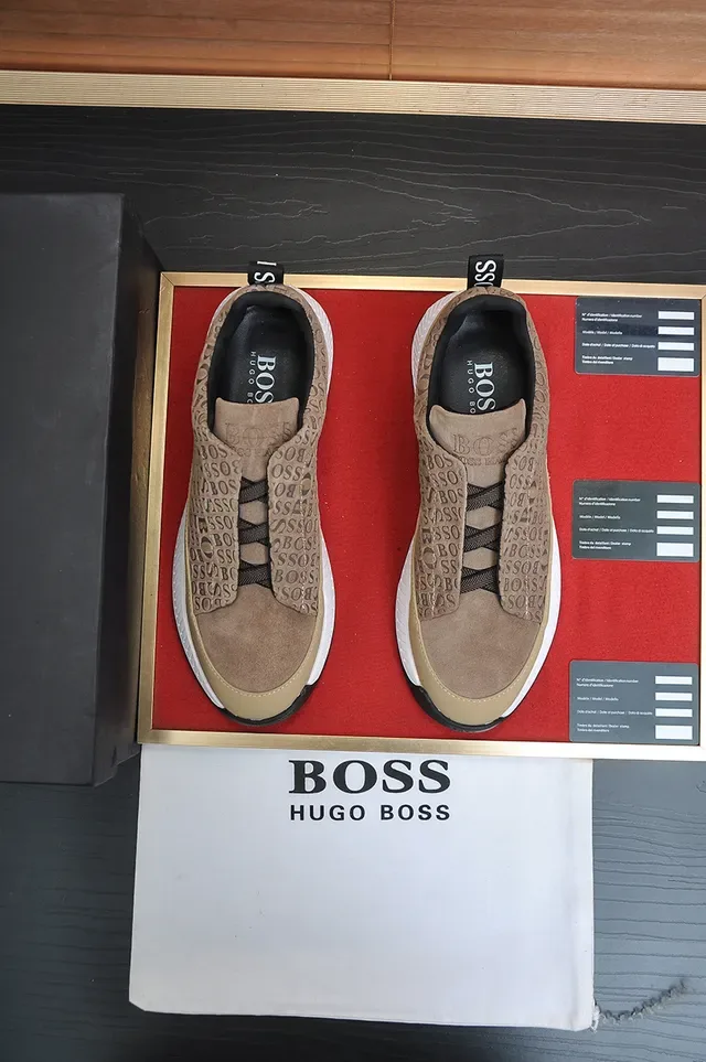 Hugo Boss Logo-Embossed Slip-On Lifestyle Sneaker 5