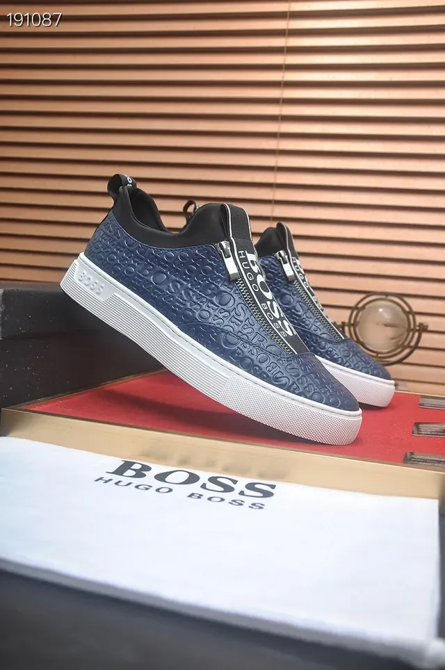 Hugo Boss Chaussures lifestyle bleu marine avec logo embossé sans lacets 8