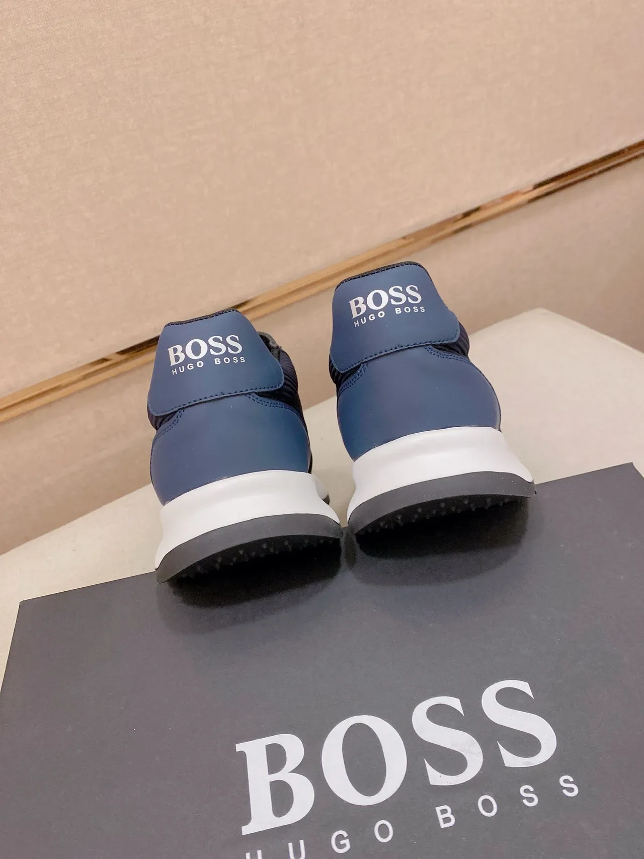 Hugo Boss Tênis Lifestyle de Tecido Texturizado Azul Marinho 8