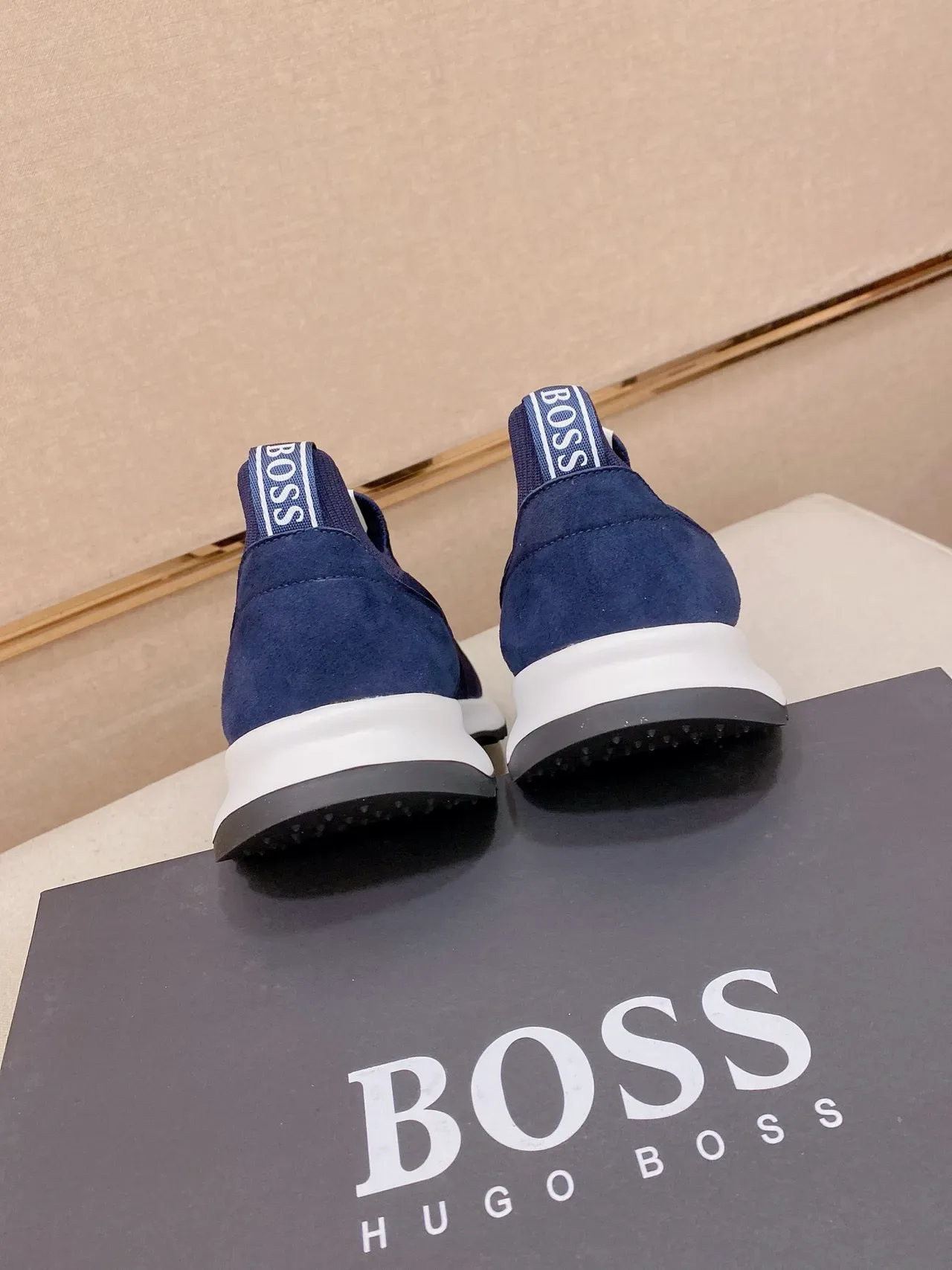 Hugo Boss Sneakers Navy tricotées slip-on lifestyle 3