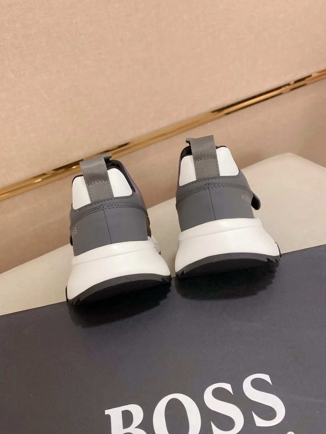 Hugo Boss Slip-On Monogrammée Grise Lifestyle Sneaker 8