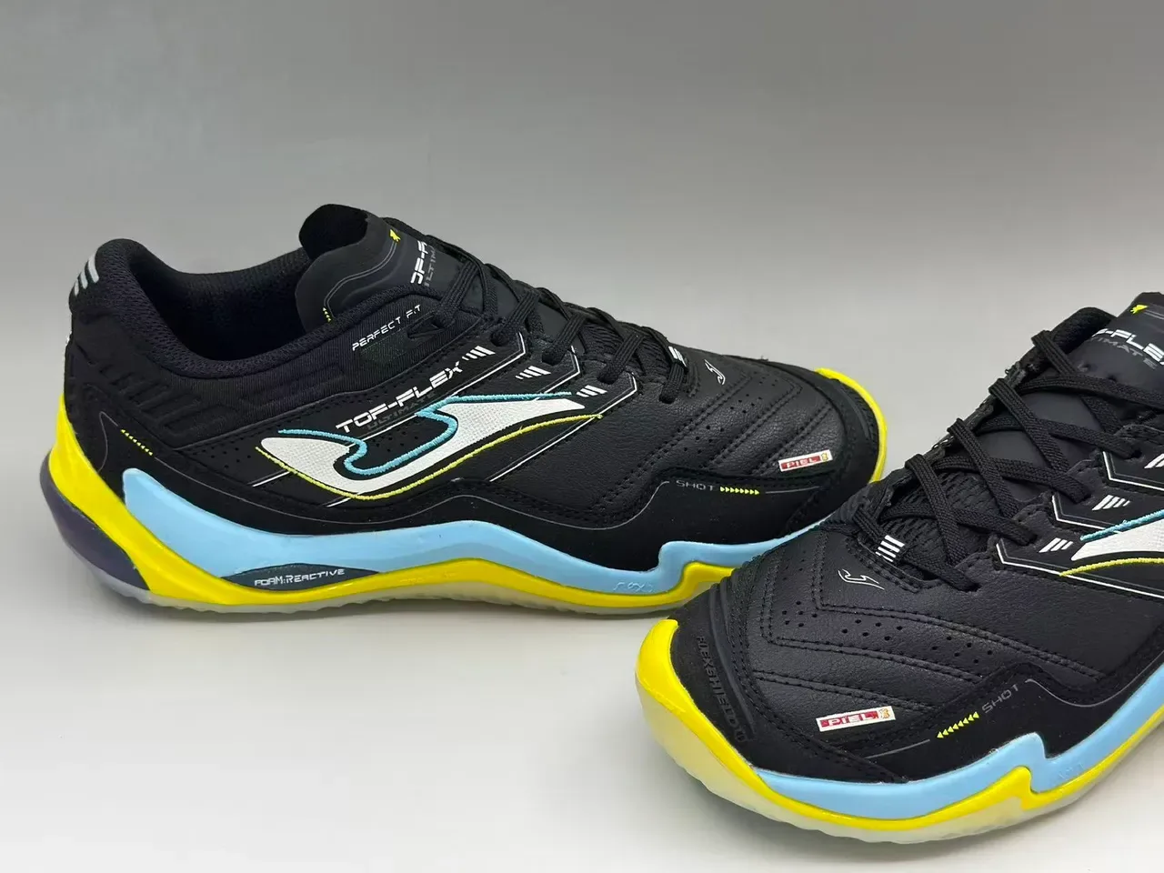 Joma Top-Flex Ultimate Black Yellow Light Blue Lifestyle Sneakers 4