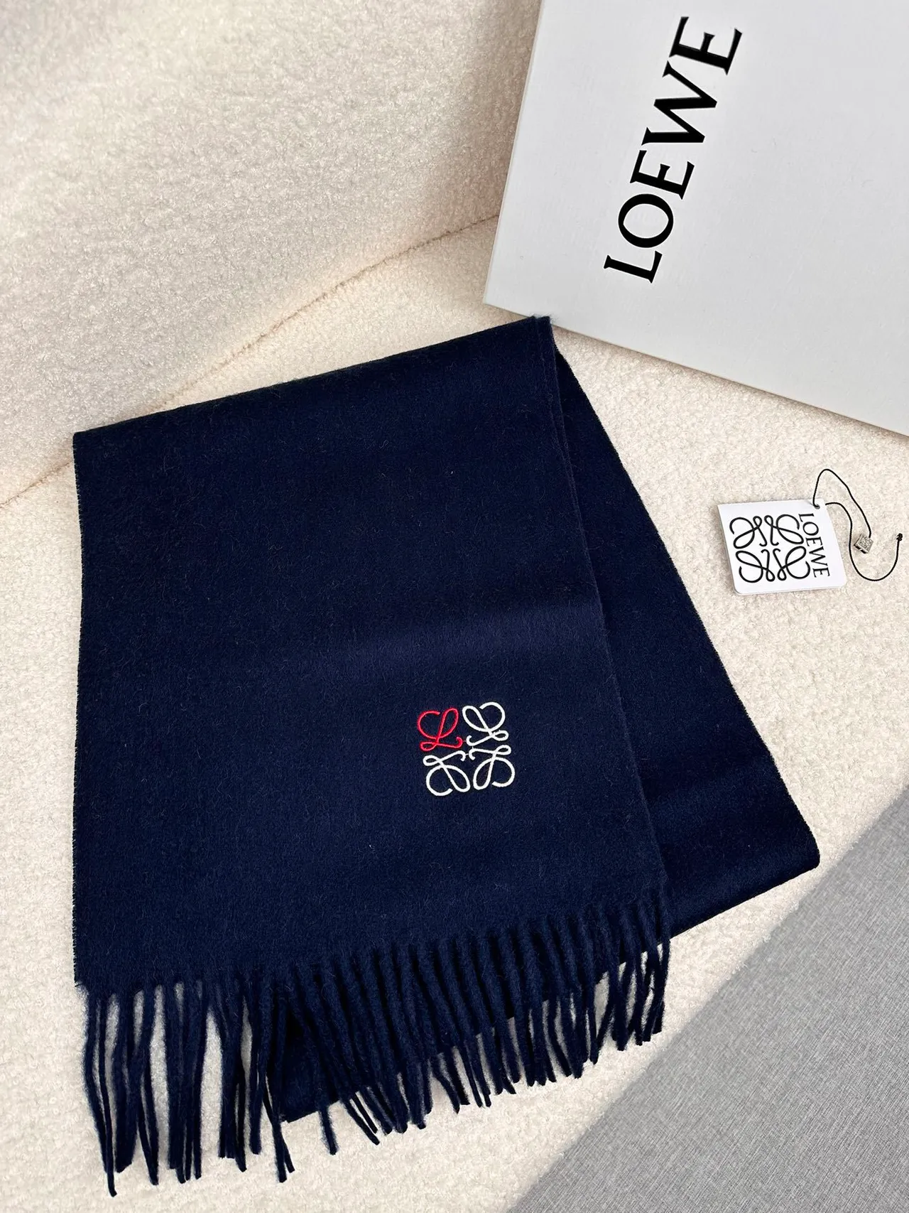 Loeve Anagram Cachecol Bordado Cachemir Navy 6