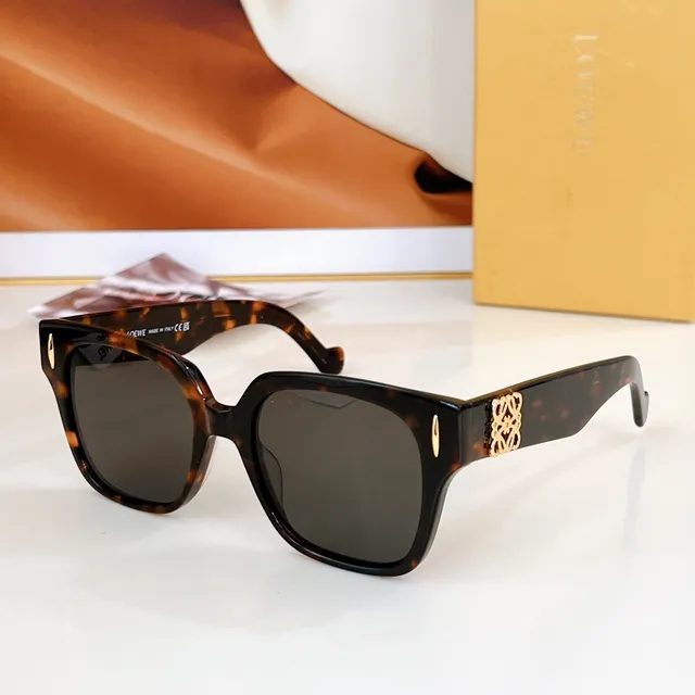 Loewe Anagram Square Translucent Brown Acetate Sunglasses 4