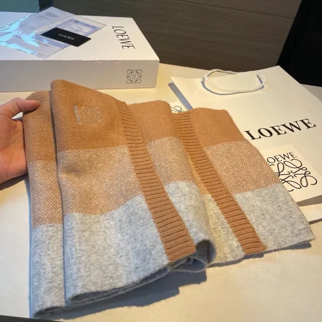 Loewe Bufanda de cashmere listrada marrom bege com borda ribeteada 7
