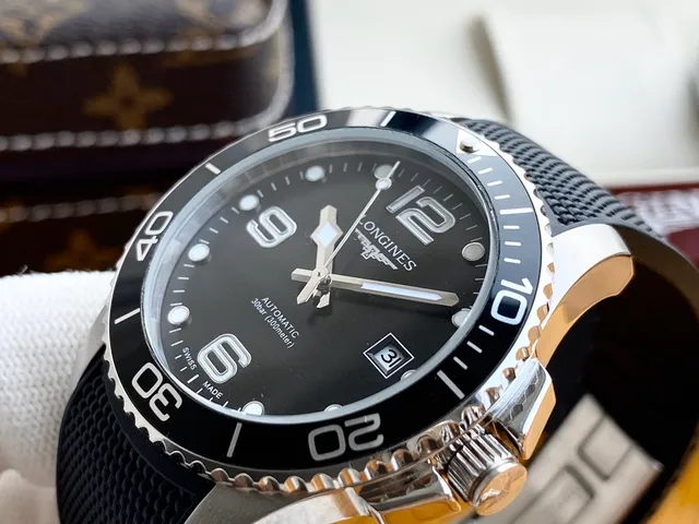Longines Black Silver Dial Textured Rubber Strap Mechanical Watch 5