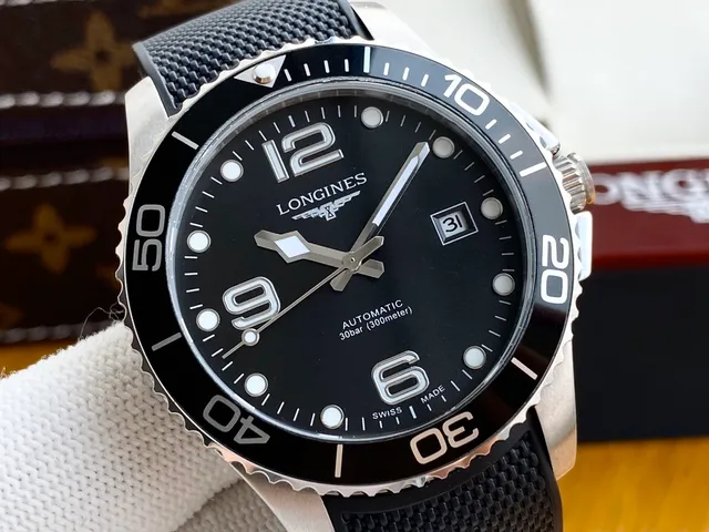 Longines Black Silver Dial Textured Rubber Strap Mechanical Watch 7