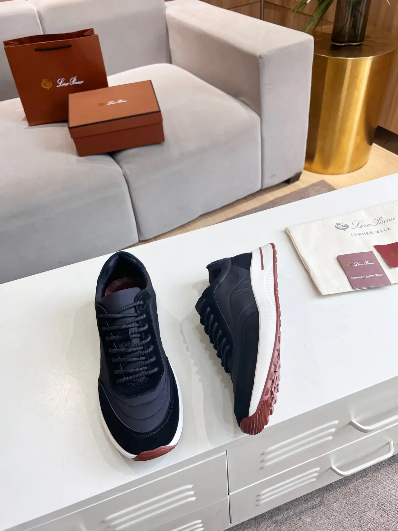 Loro Piana sneakers lifestyle noires et bordeaux 4