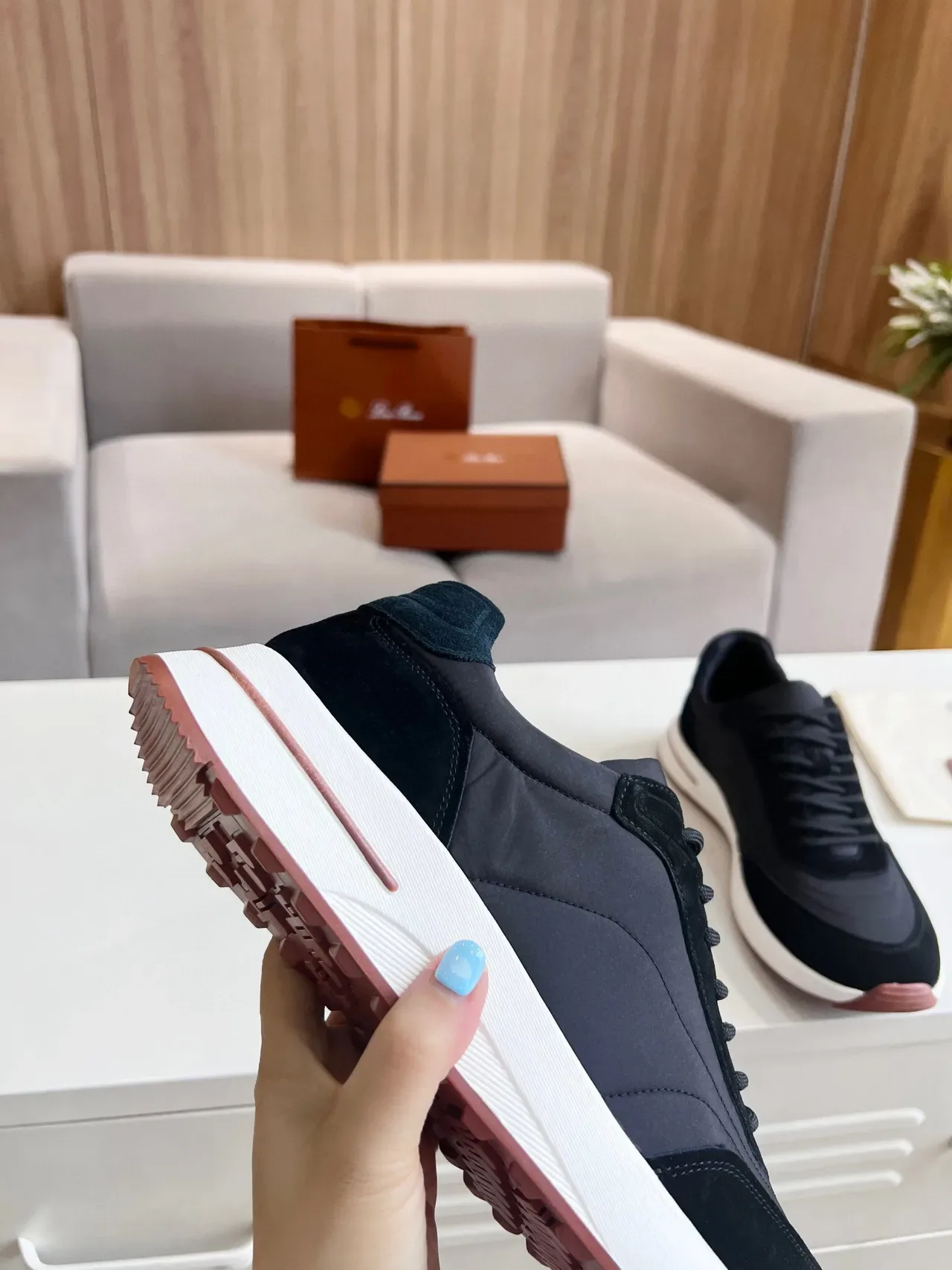 Loro Piana sneakers lifestyle noires et bordeaux 7