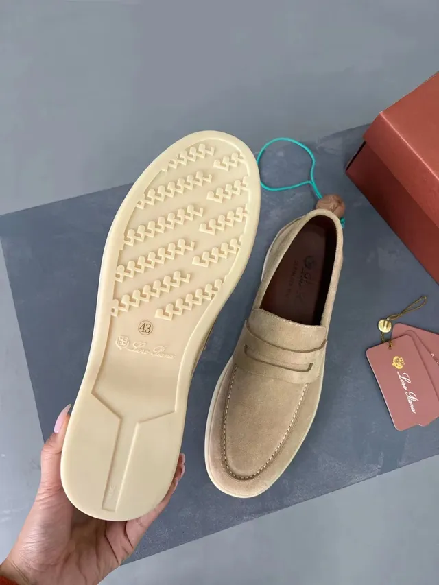Loro Piana Ultimate Walk Beige Camurça Penny Loafers 4