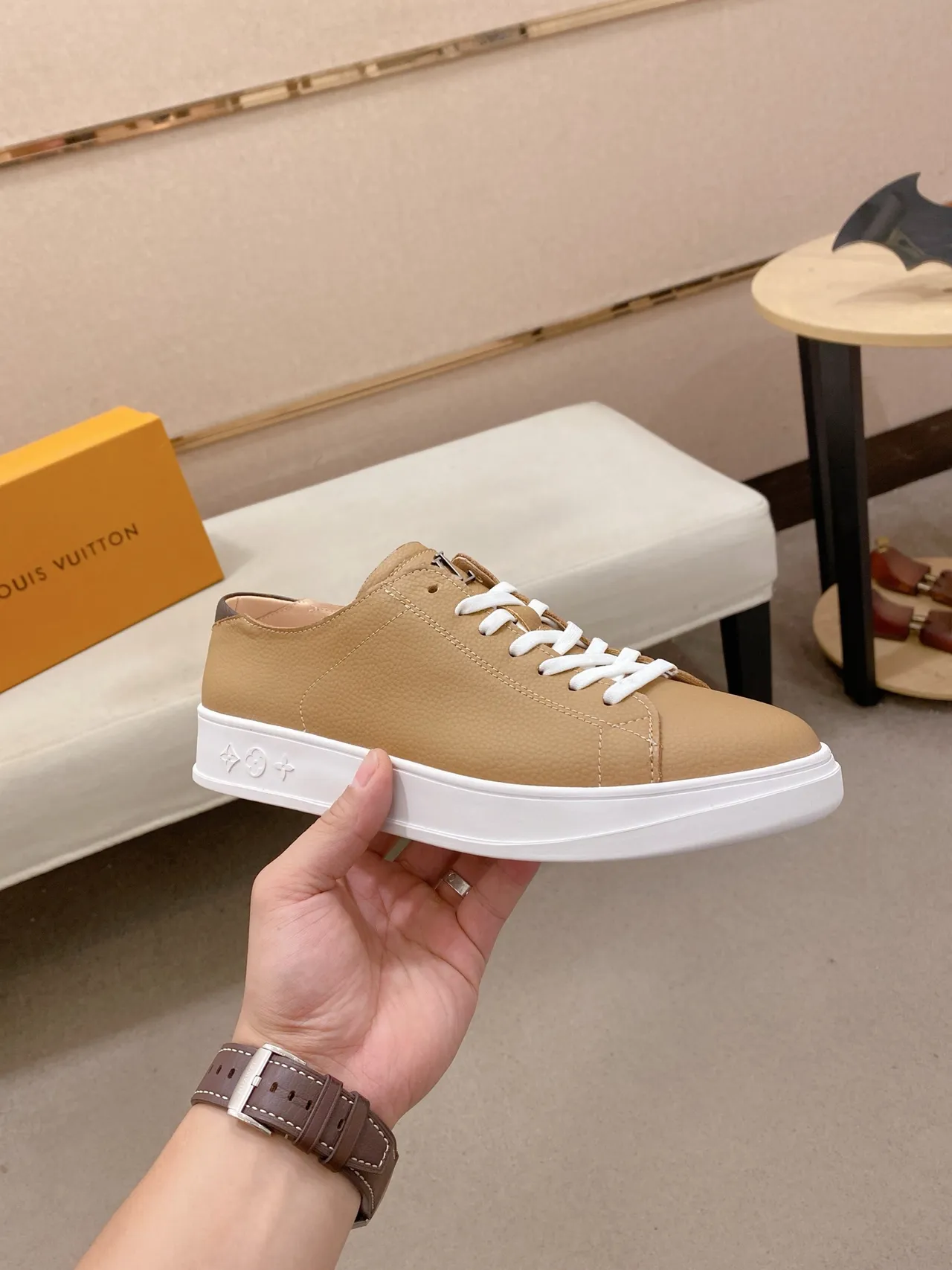 Louis Vuitton Beige White Low-Top Pebbled Leather Lifestyle Sneakers 4