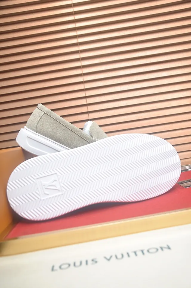 Louis Vuitton Beige White Suede Upper Moccasin-Stitched Vamp Loafer 7