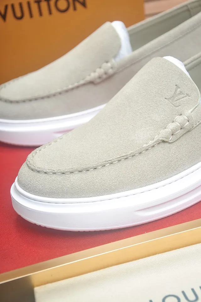 Louis Vuitton Beige White Suede Upper Moccasin-Stitched Vamp Loafer 8