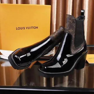 Louis Vuitton Black Brown Patent Leather Monogram Canvas Gusset Chelsea Boots
