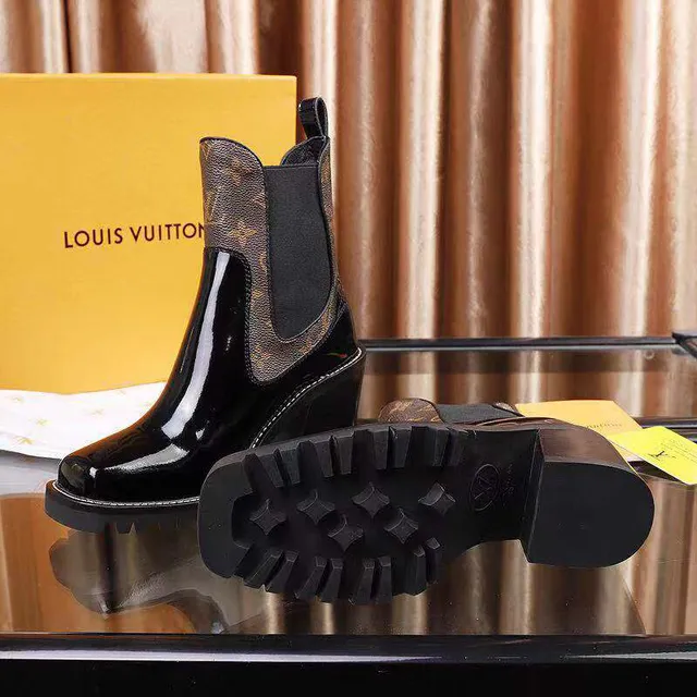Louis Vuitton Bottes Chelsea en cuir patenté noir brun avec monogramme canvas et gousset 2