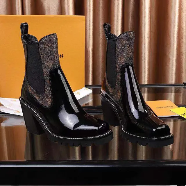 Louis Vuitton Bottes Chelsea en cuir patenté noir brun avec monogramme canvas et gousset 3